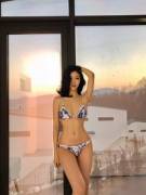 Choi Somi - 190218 - Blue White Bikini