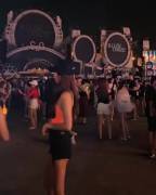 Kwon Byul - Sexy Dancing At Songkran