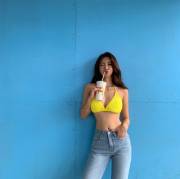 Kwon Byul (190426) Yellow Vacation