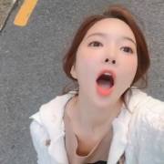 Park Soo Yeon - Cute Gif 181009