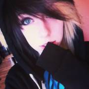 Blue Eyes Via /R/Girlsinhoodies