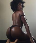 @Jamaicanfitgoddess