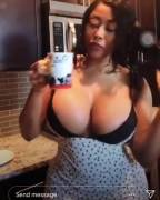 Moriah Mills On Ig Live @Moriahmillss