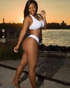 I Like That Ck Seems To Be Popular Again