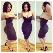 Arab Brazilian Girl With Terrible Deadlift Form Shows Off Her Fine Body