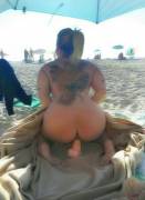 Dildo In A Public Beach [Img] Be Careful Of Sand...! [Pic]