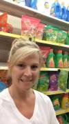 Selfie Gif In The Supermarket