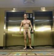 [M] Elevator Dare...