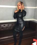 Padded [Xpost /R/ Ladiesinleather]