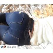 Pinki_Pinki - Amazing Ass!