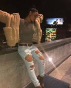 @Jadebug98 The Lioness Is Not Submissive.