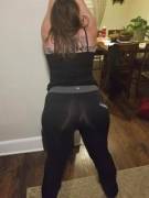 Big Booty Rockin Everywhere In My Fav Trashy Pants