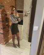 Office Girl (X/Post R/Tightsandtightclothes)