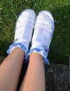 Can Anyone Please Identify These Socks? Saw It On Snapchat's Video About &Amp;Quot;How ...