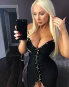 Holly Deacon Looking Gorgeous