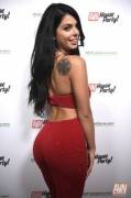 Gina Valentina At The Avn House Party