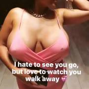 Kiara Mia Knows Fashion