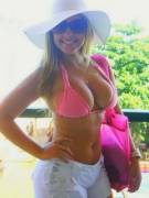 Curvy Girl With Big Hat