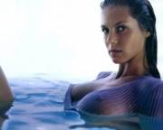 Heidi Klum In A Tight Wet Clingy Top, A Classic!