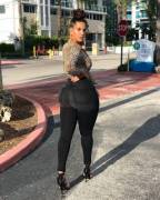 Filling Up Those Jeans Properly