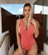 Katjimenezz (X-Post /R/Bustypetite)