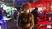 Flashing In An Arcade [Gif]