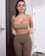 Love The Little Jiggle