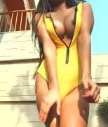 Indian Celeb Poonam Pandey Again