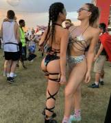 Left Booty Is Poppin