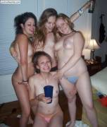 Drunk Party Only Girls [Pic]