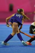 Hockey Player Flor Habif
