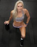 Australian Freestyle Skier Danielle Scott