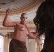 Elizabeth Berkley's Rooster Jowls