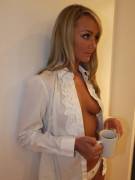 Alana Chase Yummy Sideboob