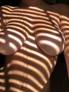 [Image] 25F Oc New Poster ! Peeping Tits