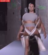 Fashion : Would You Wear This ?