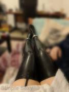 Shy Girl Got New Leggings From Santa. Merry Christmas!