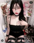 Was Wondering Who This Is. Seems Her Ig Was Deleted And I Can't Remember The Name.