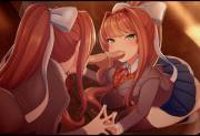 Monika Mirror Action (Merunyaa) [Doki Doki Literature Club]