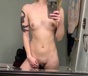 F23 | 5’4”| 140 Lbs