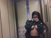 [Ig] Showing Off Her Boobs