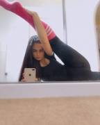 How Does R/Cellshots Feel About Flexibility?