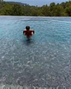 Inbar Finsteen Does It Again