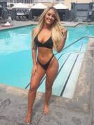 Hands Down Sexiest Youtuber Ever! Shannon Henry