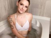 Enjoying My Bath [F][Oc] 