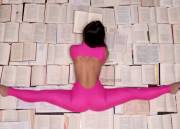 Kelsi Monroe Is Studying For Her Finals!