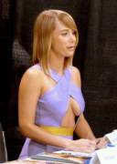 Sara Jean Underboob ... Er .. Underwood
