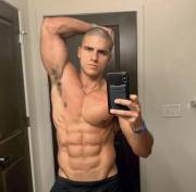 Please Help Me Identify This Hottie?