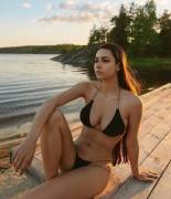 Perfect Bikini Body (3 Image Album)