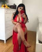 I Know My Sister Never Wastes A Good Outfit And Makeup. So After A Few Fake Messages ...